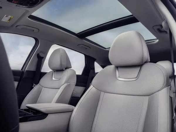 2025 Hyundai TUCSON seats