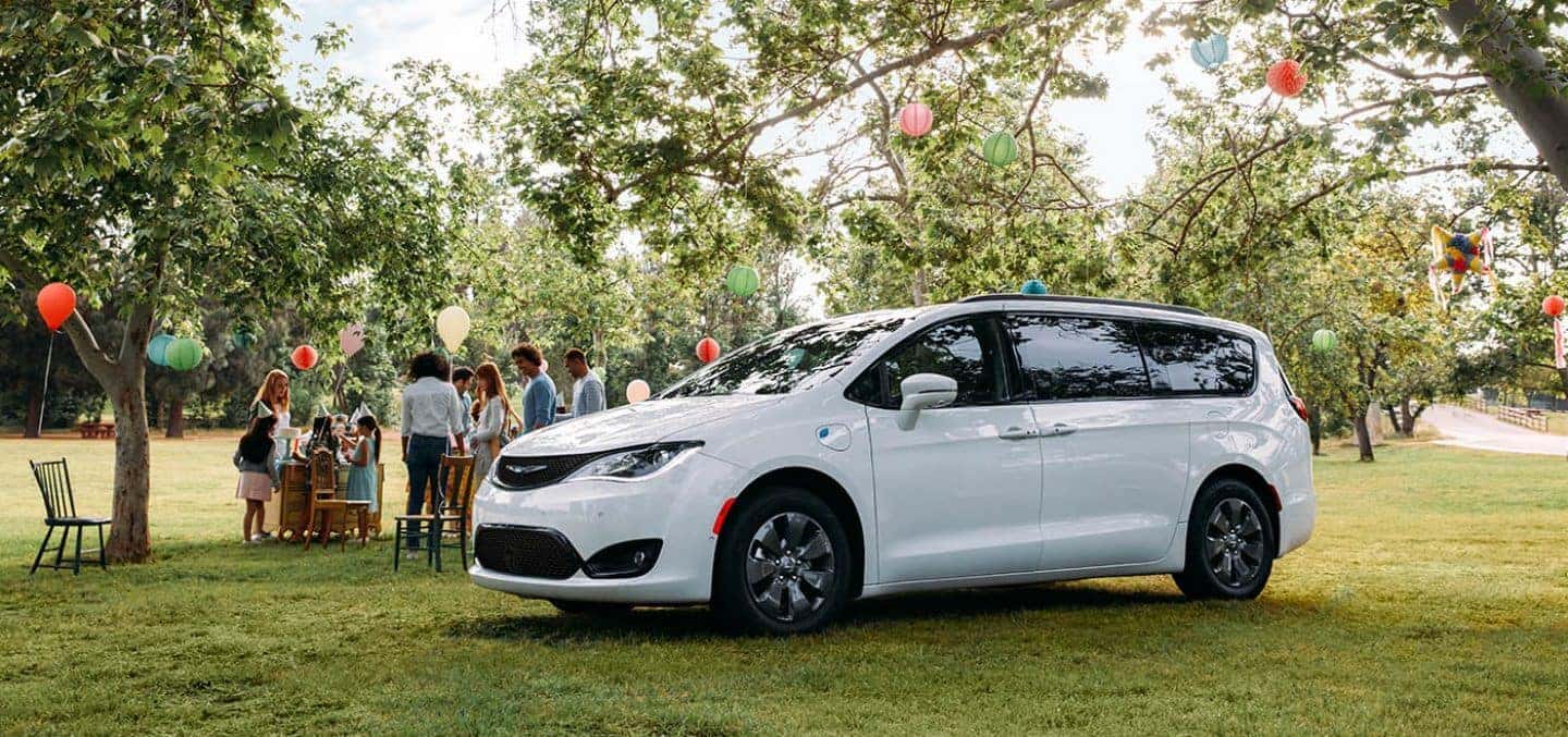 2020 Chrysler Pacifica Trim Levels Woodhouse CDJR
