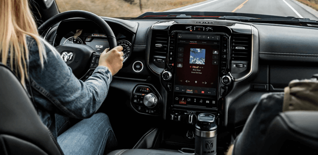 RAM 1500 dealer
